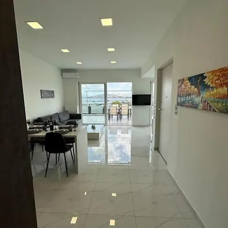 Floisvos Penthouse Oasis