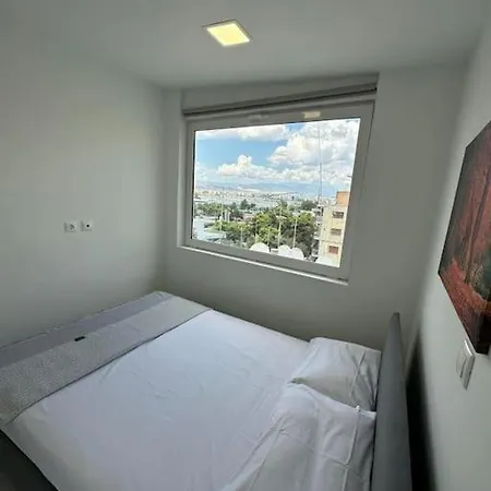 Floisvos Penthouse Oasis Apartment Athens
